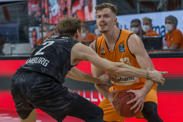 战胜挑战的 战胜挑战的