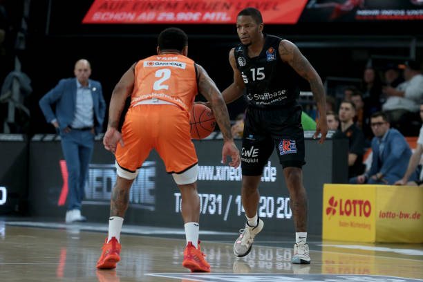 球队以稳定 球队以稳定