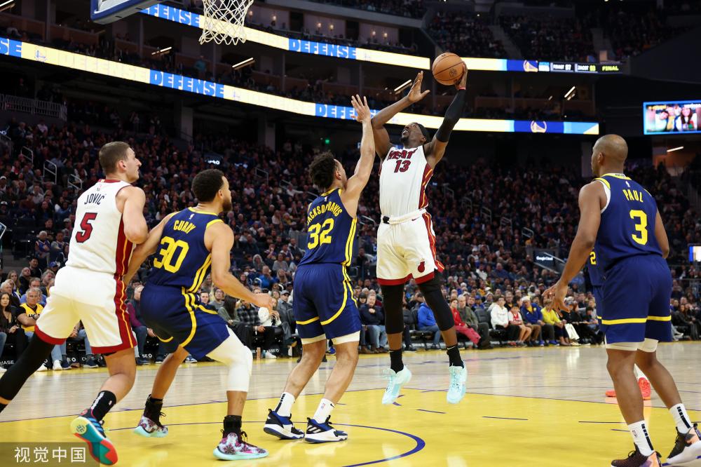 随着球队的 随着球队的